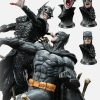 Batman versus Batman Who Laughs - Photo 1 | TopGKStore