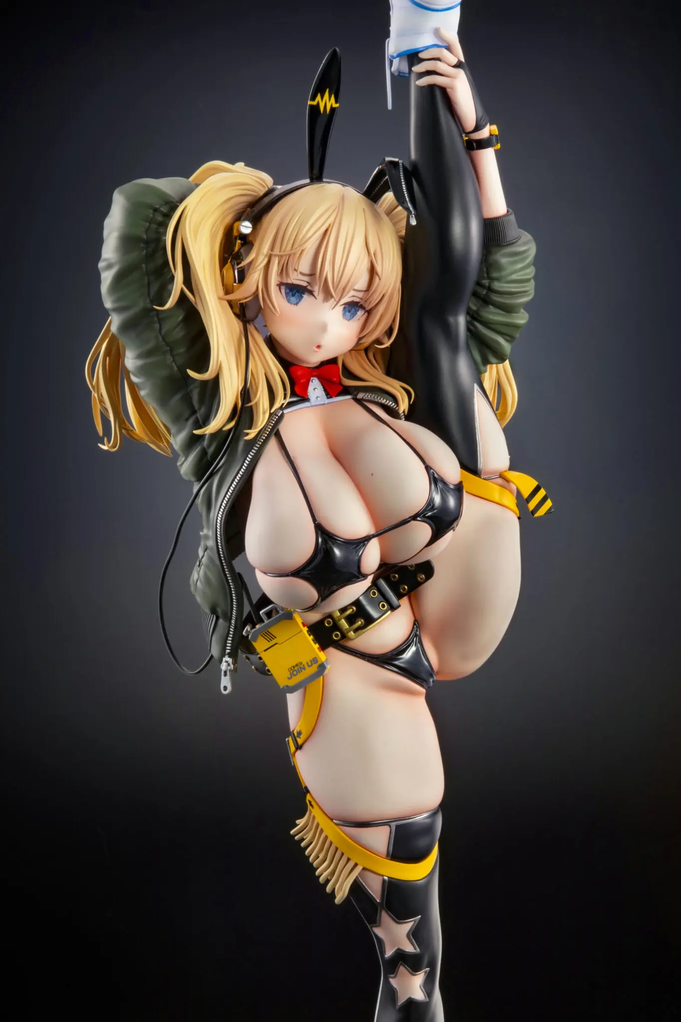 FROG – SKY PARKER 1/5 Scale Figure (Licensed) - Photo 12 | TopGKStore