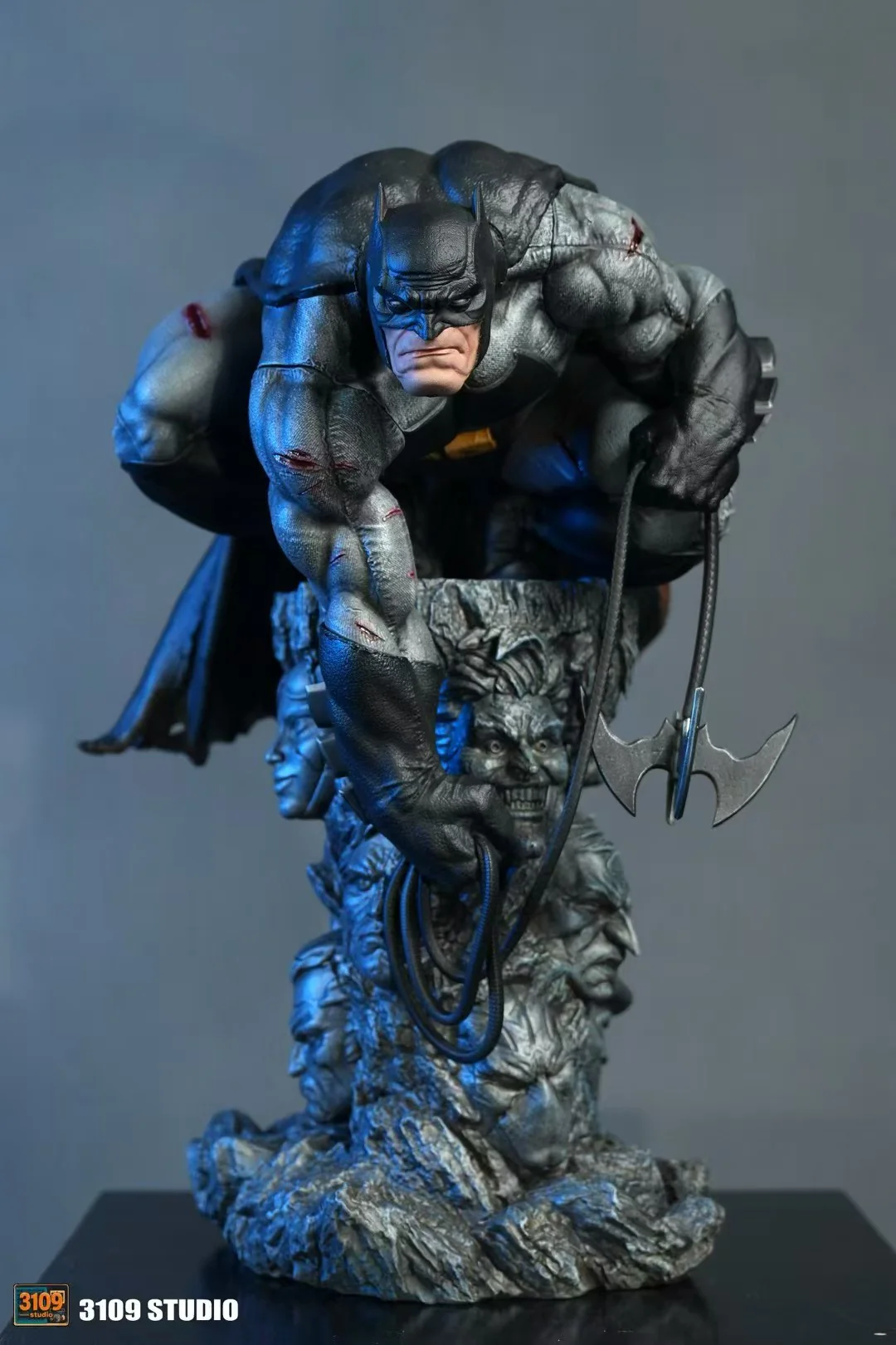 3109 Studio - The Dark Knight Returns Batman 1/4 Scale DC Comics - Image 7