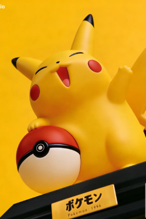 Miumiu Studio – Pikachu 30th Anniversary Pokémon - Photo 2 | TopGKStore