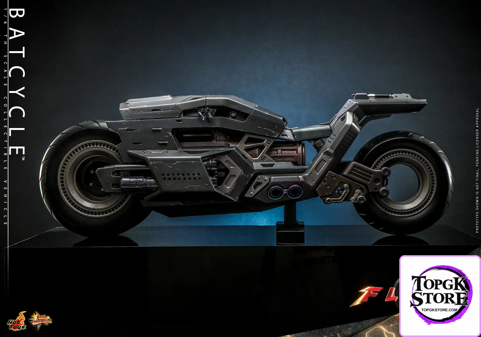 Hottoys – The Flash – Batman and Batcycle – 1/6th Scale MMS703 MMS704 MMS705 (Licensed) - Photo 11 | TopGKS
