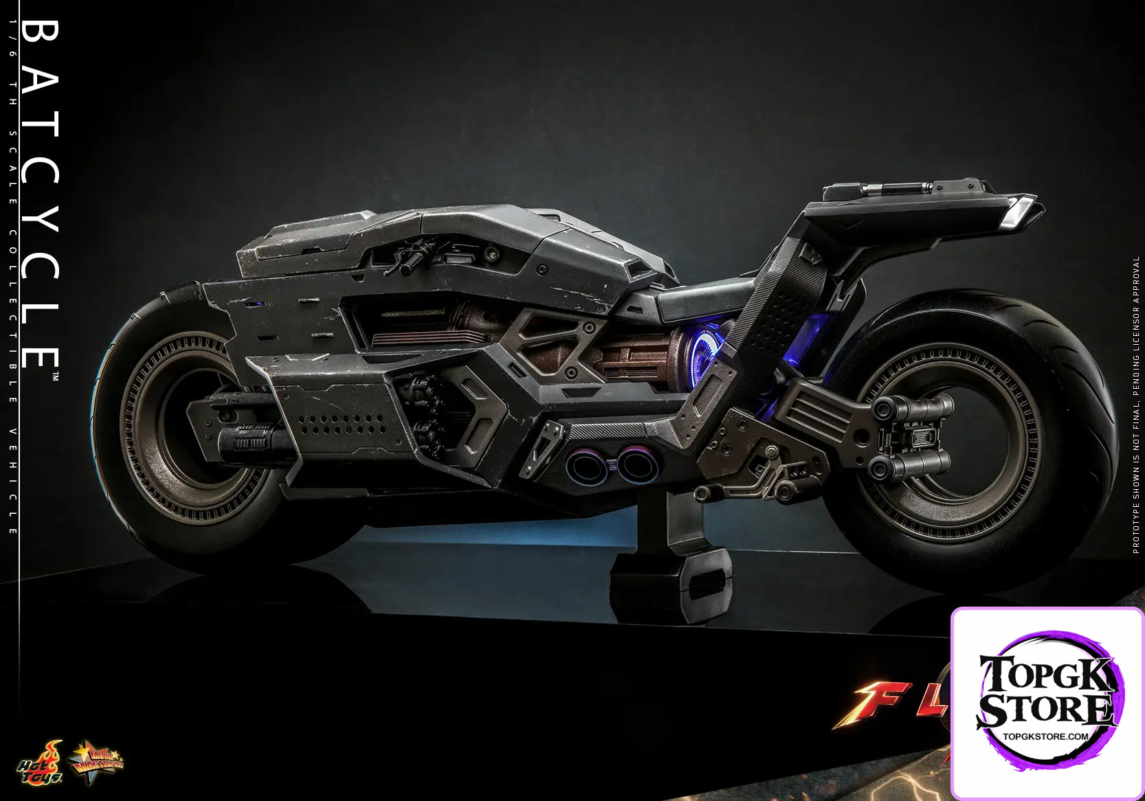 Hottoys – The Flash – Batman and Batcycle – 1/6th Scale MMS703 MMS704 MMS705 (Licensed) - Photo 14 | TopGKS
