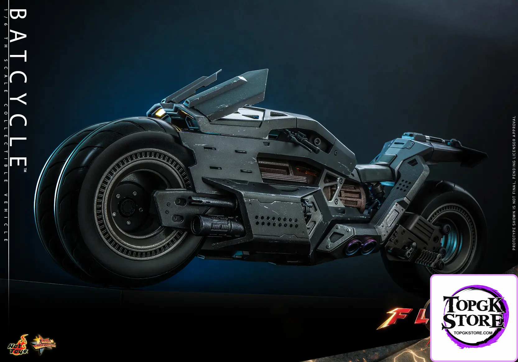 Hottoys – The Flash – Batman and Batcycle – 1/6th Scale MMS703 MMS704 MMS705 (Licensed) - Photo 12 | TopGKS