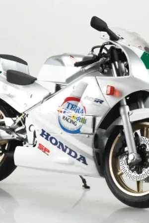 AOSHIMA - Honda NSR250R SP '89 ROSS WHITE 脳 TERRA SILVER 脳 NOVEMBER SILVER X Honda NSR250R '89 ROSS WHITE 脳 FIGHTING RED - Ph