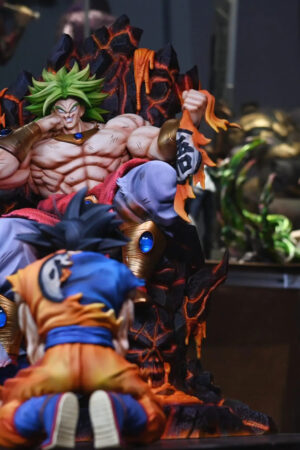 YISHOU Studio – Throne Broly Dragon Ball - Photo 2 | TopGKStore