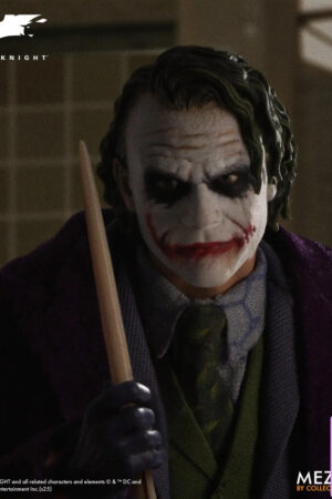 Mezco Studio – 1/12 The Dark Knight: The Joker (Licensed) - Photo 2 | TopGKStore