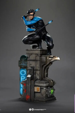 Iron Studio – Statue Nightwing – DC Comics Series 9 – Art Scale 1/10 DCCDCG128525-10 (Licensed) - Photo 1 |