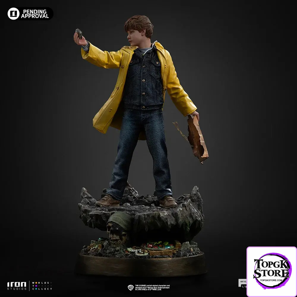 Iron Studio – Statue Mikey Walsh – The Goonies 40th anniversary – Art Scale 1/10 WBGOO128625-10 (Licensed)