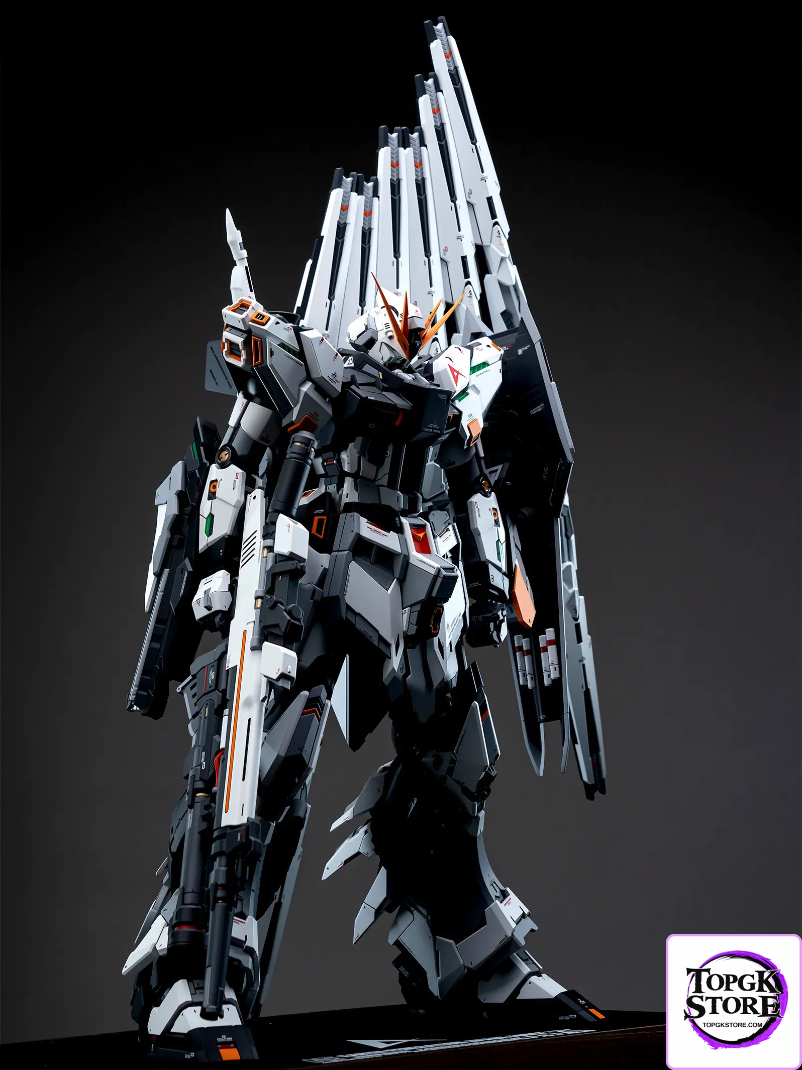 XXTOYS Studio – Gundam Series 1/60 93-RX NU Gundam - Photo 2 | TopGKStore