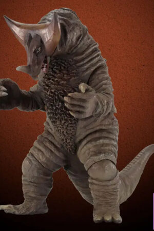 CCP JAPAN – 1/6 Tokusatsu Series Ultraman Ancient Monster Gomora Fierce Battle Set Ver. (Licensed) - Photo 1 | TopGKSto