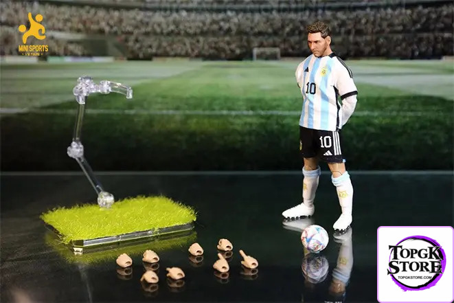 Mini Sports Studio – 1/12 Football Player Action Figure MS001 - Photo 4 | TopGKStore