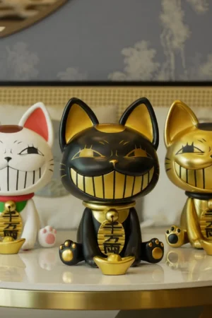 ArtOtaku Home Studio - Turbo granny Lucky Cat Dandadan