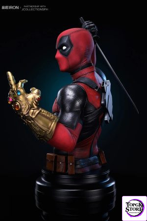 IRON Studio – Marvel MQ060 Deadpool Bust - Photo 8 | TopGKStore