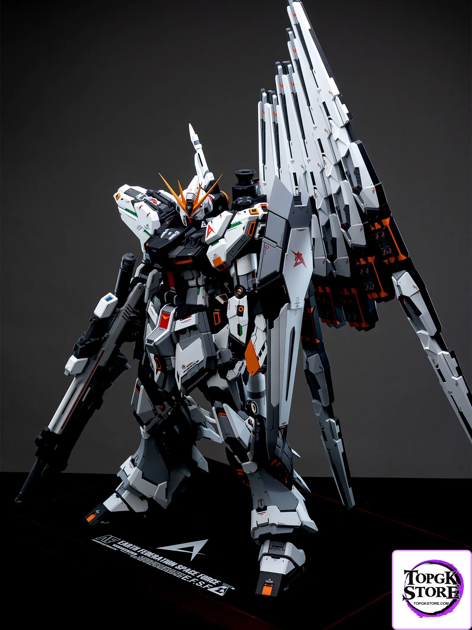 XXTOYS Studio Gundam Series RX NU Gundam