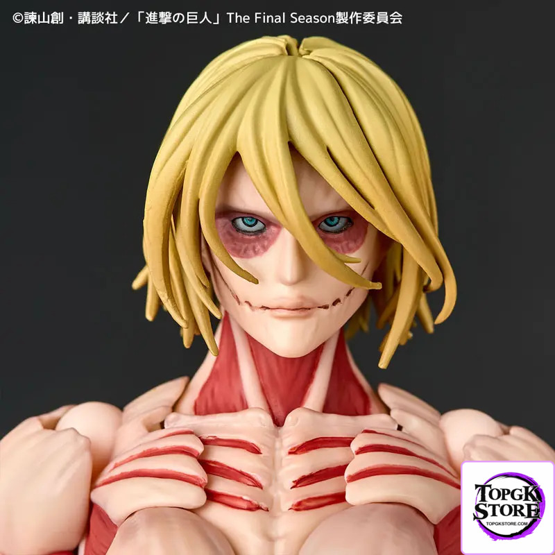 Kaiyodo – Revoltech Amazing Yamaguchi Attack on Titan Armored Titan & Female Titan (Licensed) - Photo 14 | TopGKSto