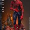 Hottoys – 1/6 Spider-Man Tobey Maguire Battle Damaged Version Action Figure MMS859 (Licensed) - Photo 5 | TopGKStore