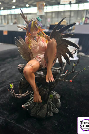 Zerow Stuido – Griffon Monster Zerow 1/7 Scale Figure (White model) (Licensed) - Photo 2 | TopGKStore