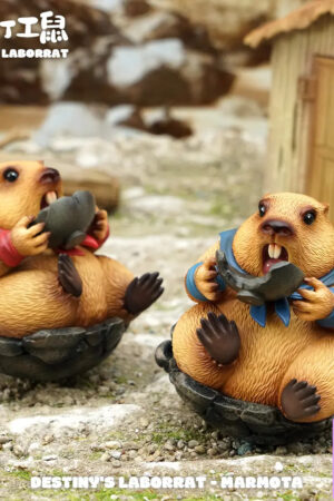 Animal BangBang Studio – Marmota Desktop Ornament (Licensed) - Photo 1 | TopGKStore