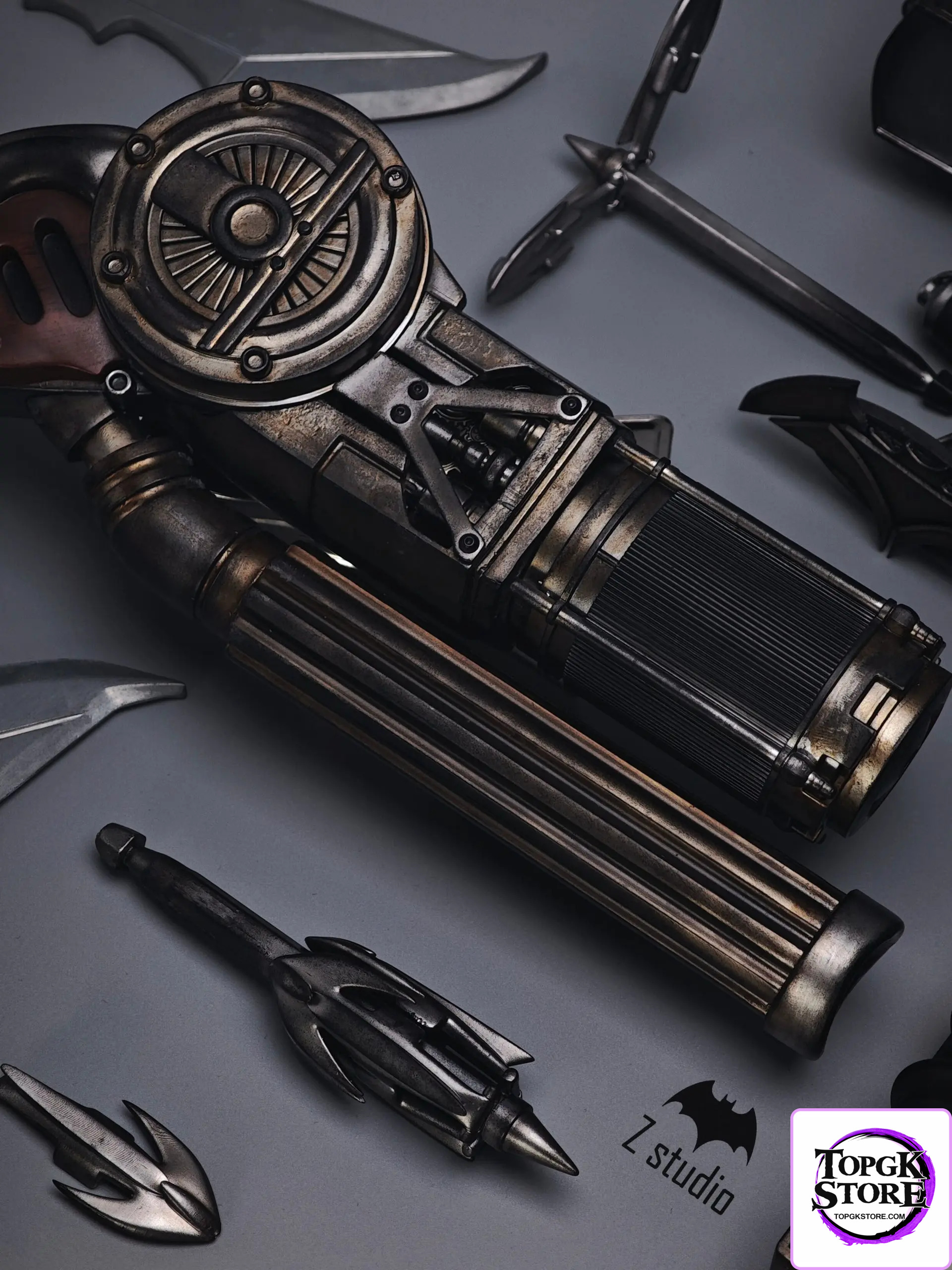 Z Studio – DC Cinematic Grade Replica Collection Series #1 Batman Weapon - Photo 17 | TopGKStore