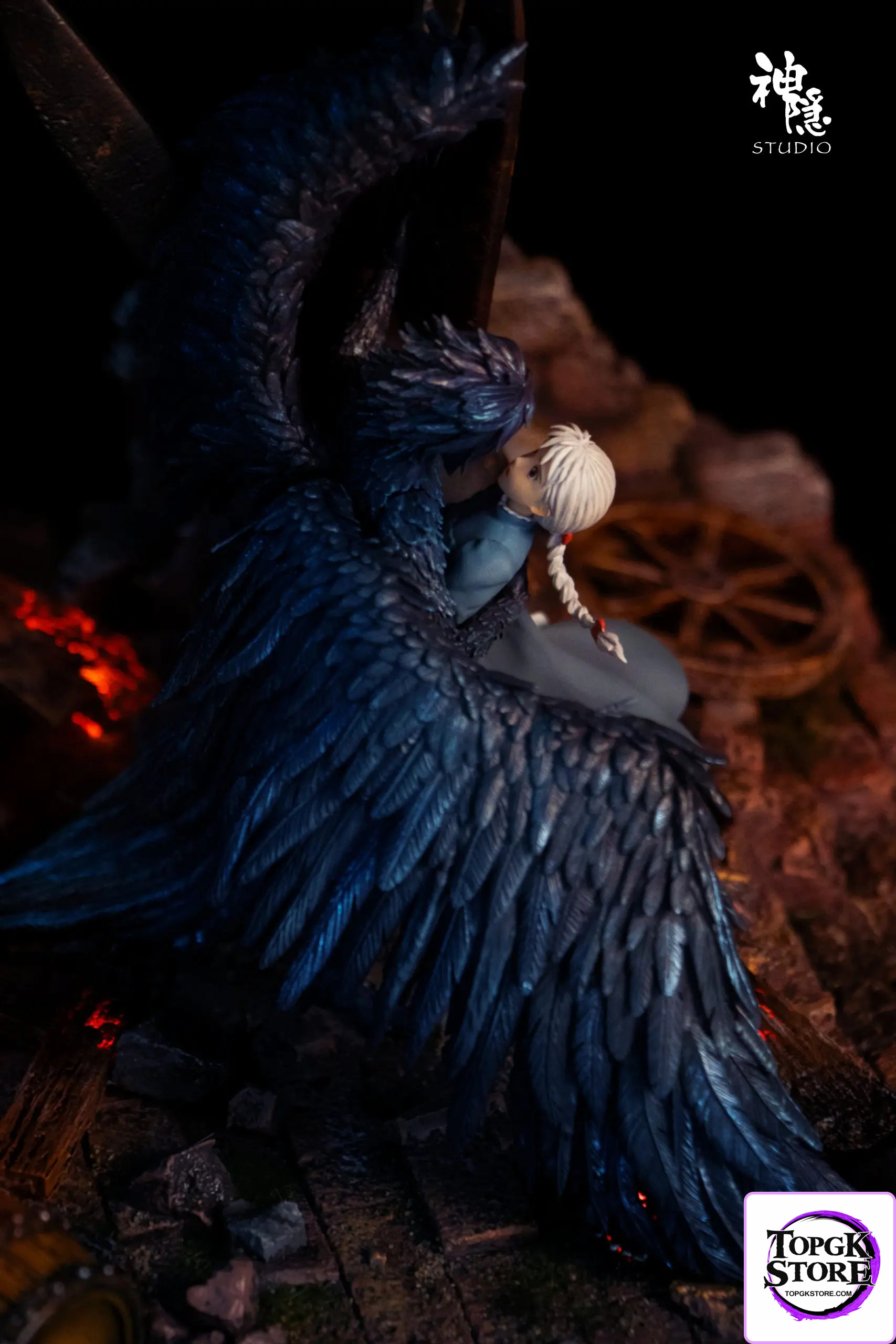 Shen Yin Studio – Howl’s Moving Castle Silhouette Moments Series Howl & Sophie Embrace Amidst the Flames - Ph