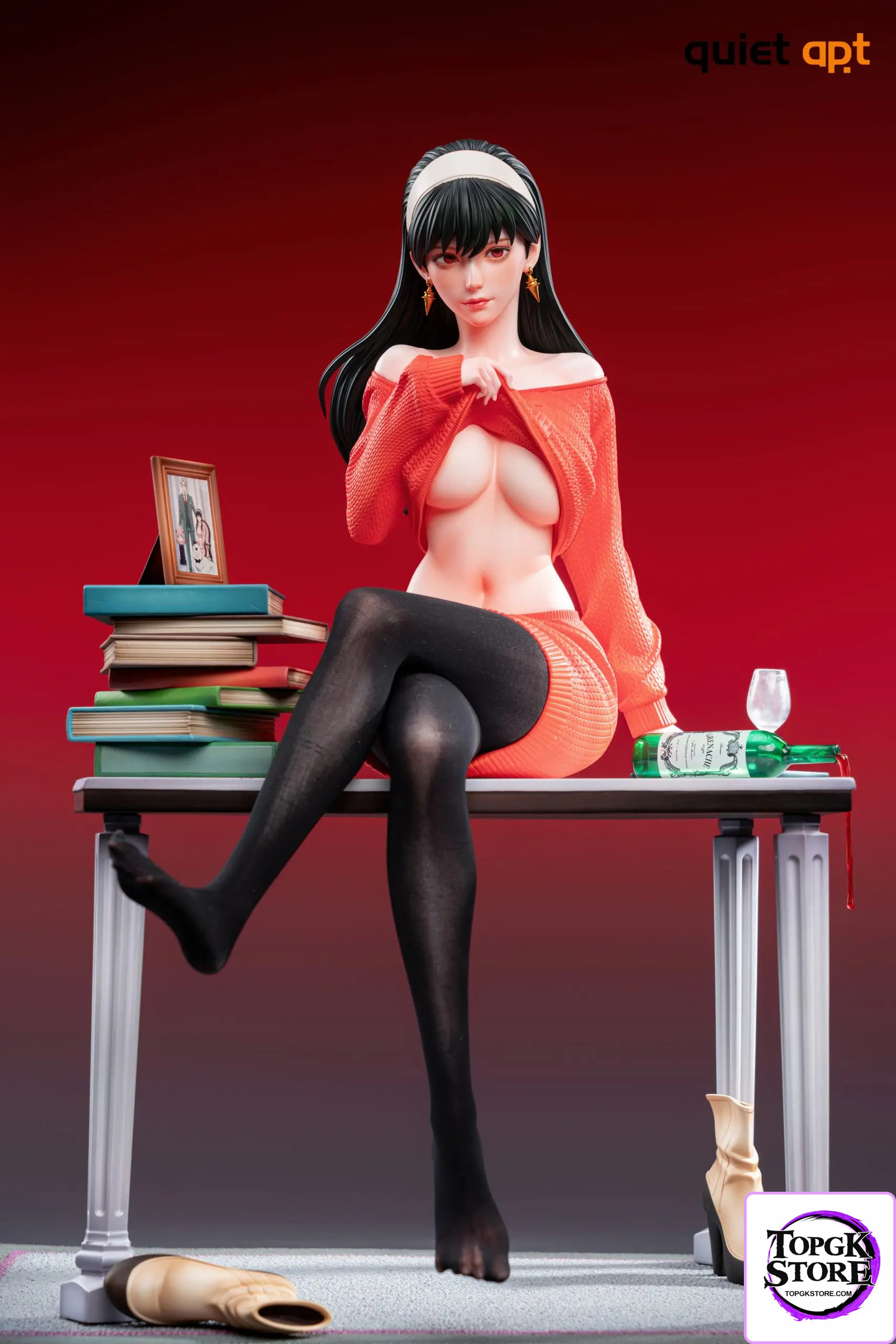 HeRa Studio – Spy x Family Yor Forger 1/4 Scale Statue Tipsy Deadly Allure - Photo 2 | TopGKStore