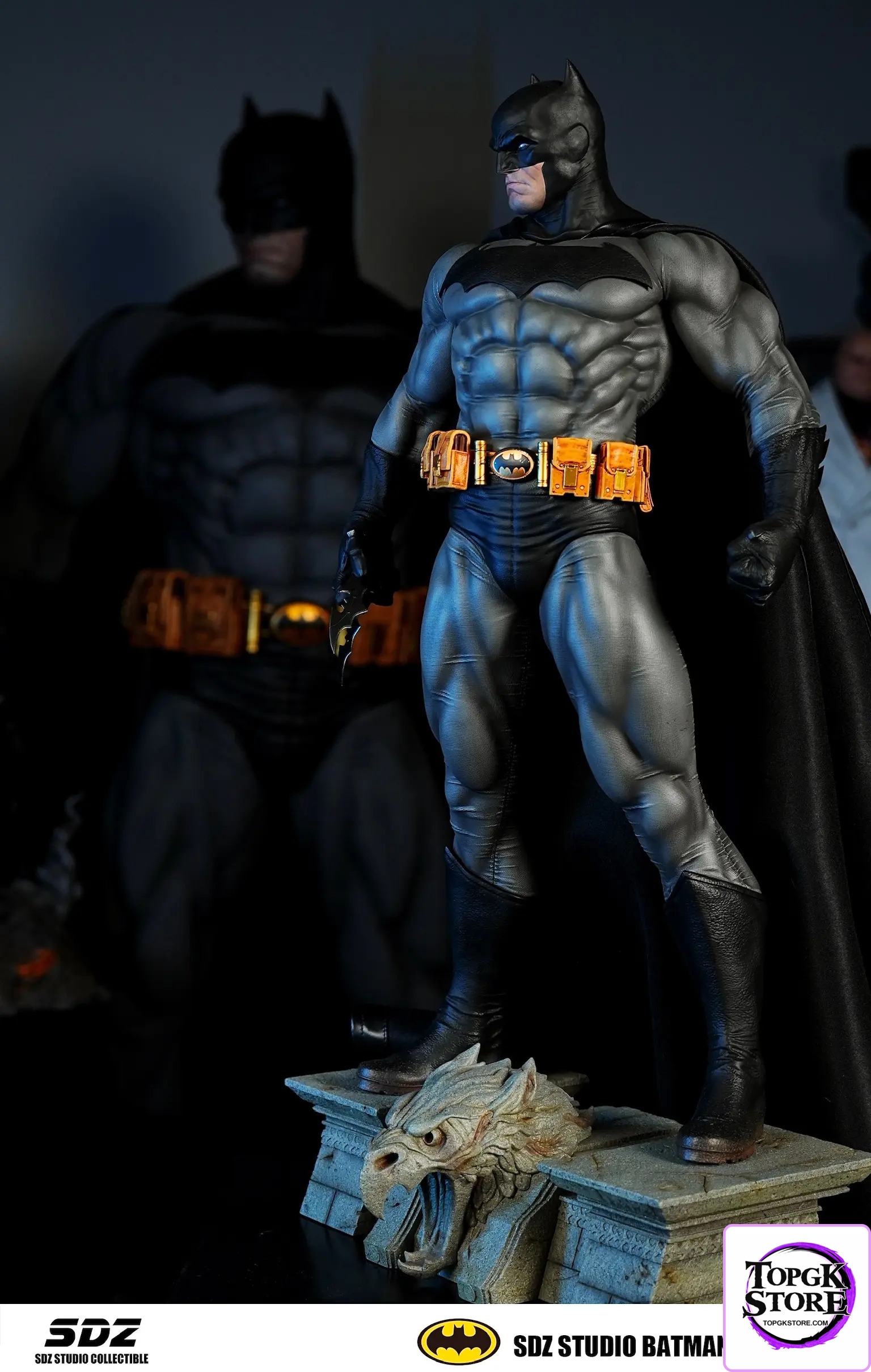 SDZ Studio – Batman 1/4 Whole Body Statue - Photo 3 | TopGKStore