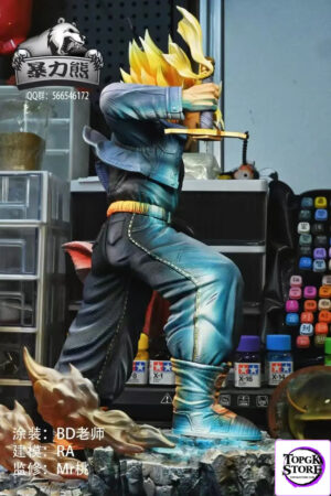 Violent Bear Studio – Dragon Ball Great Sword Trunks - Photo 2 | TopGKStore