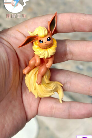 Ling Xi Gong Fang Studio – Pokémon Pokédex 1/20 #1 Flareon - Photo 1 | TopGKStore