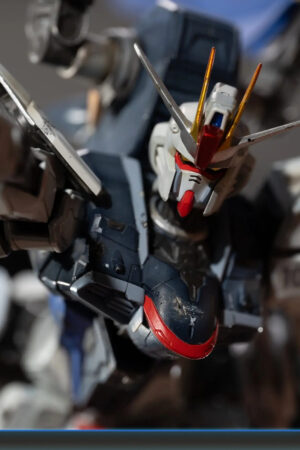 BNFIGURE Studio – SEED Destiny FREEDOM GUNDAM vs DESTROY GUNDAM (Licensed) - Photo 1 | TopGKStore