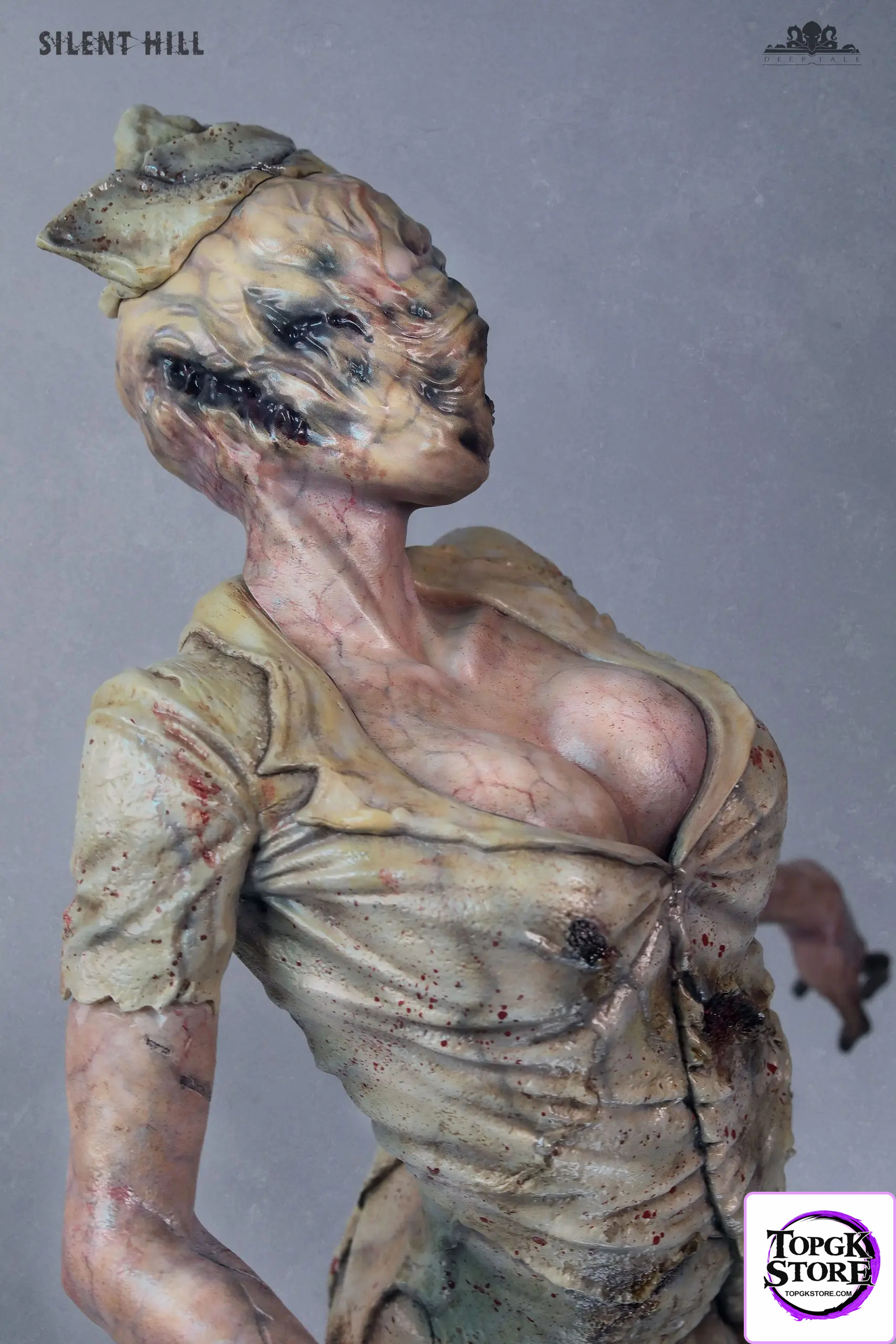 Deep Tale Studio – Silent Hill (Film) – 1/3 Scale Nurse Statue - Photo 3 | TopGKStore