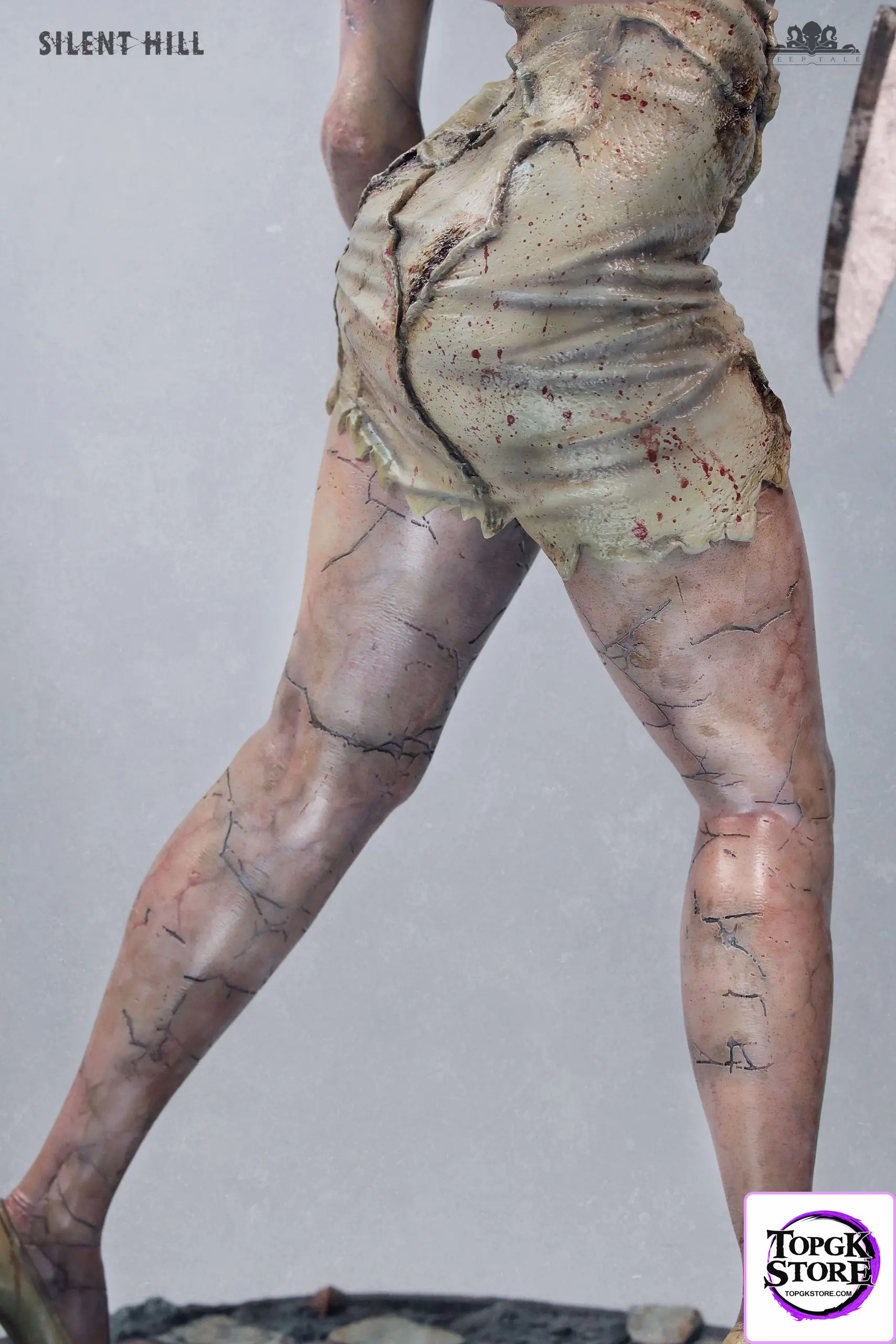 Deep Tale Studio – Silent Hill (Film) – 1/3 Scale Nurse Statue - Photo 4 | TopGKStore