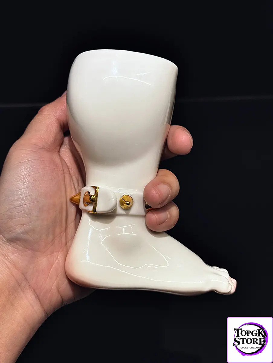 CHOC Studio – Original NO. 6 Footed cup (Licensed) - Photo 1 | TopGKStore