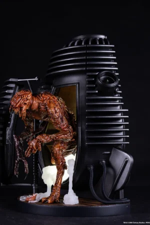 The Fly 1/4 Scale Statue (Licensed) - Premium Collectibles Studio