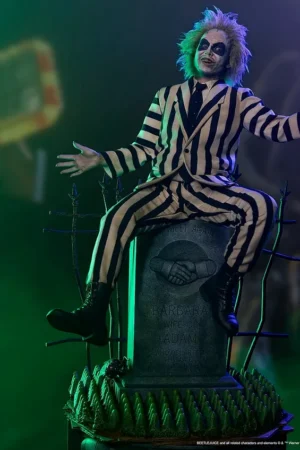 Alternative view of Sideshow Collectibles - The Beetlejuice Premium Format Mixed MediaTM Figure 300918 (Licensed)