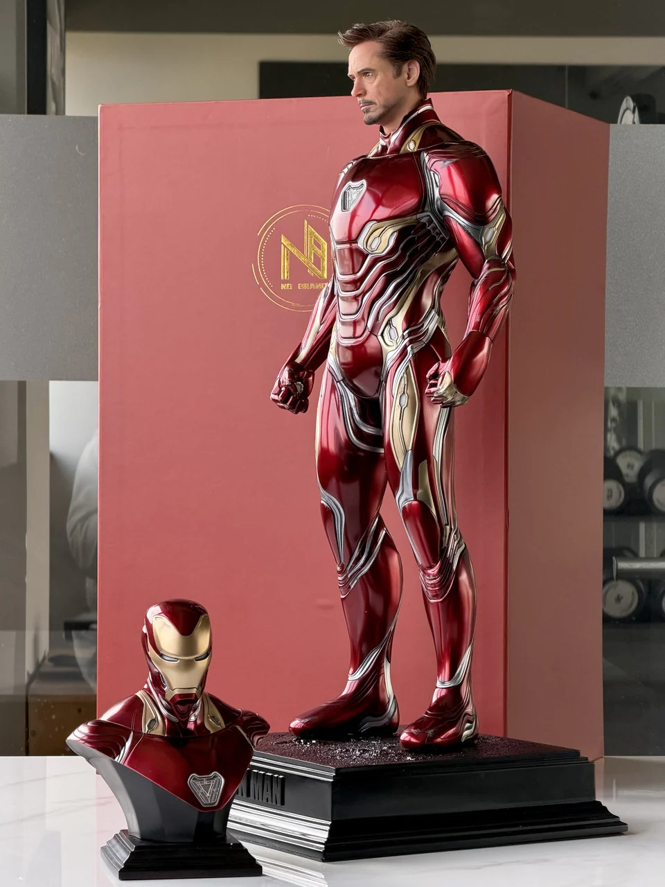 Iron Man Marvel 1/3 Scale Statue (LED Version) - PINJIANG Brand - Image 6