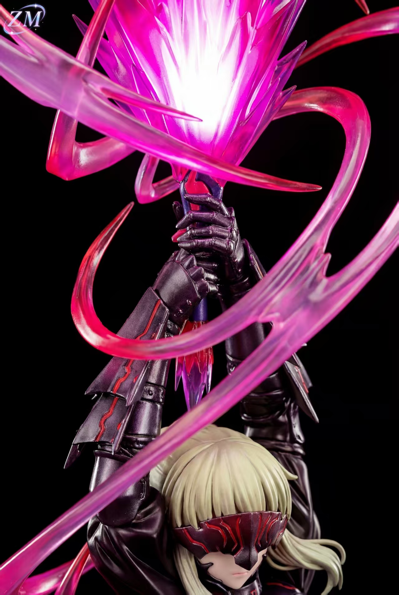 Black Saber Fate Series 1/6 Scale Resin Statue with LED (Limited 188 PCS) - ZM Studio - Image 6