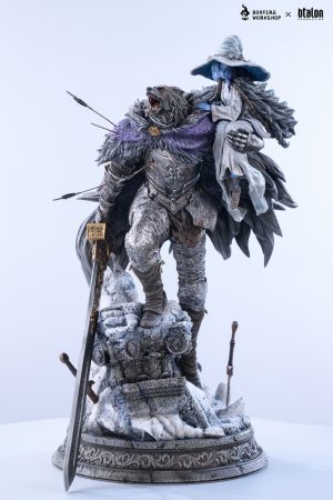 Elden Ring Wolf and Lunar Princess Resin TOPGK 1/5 Scale Statue-Bonfire x Dtalon Studio - Photo 1 | TopGKStore