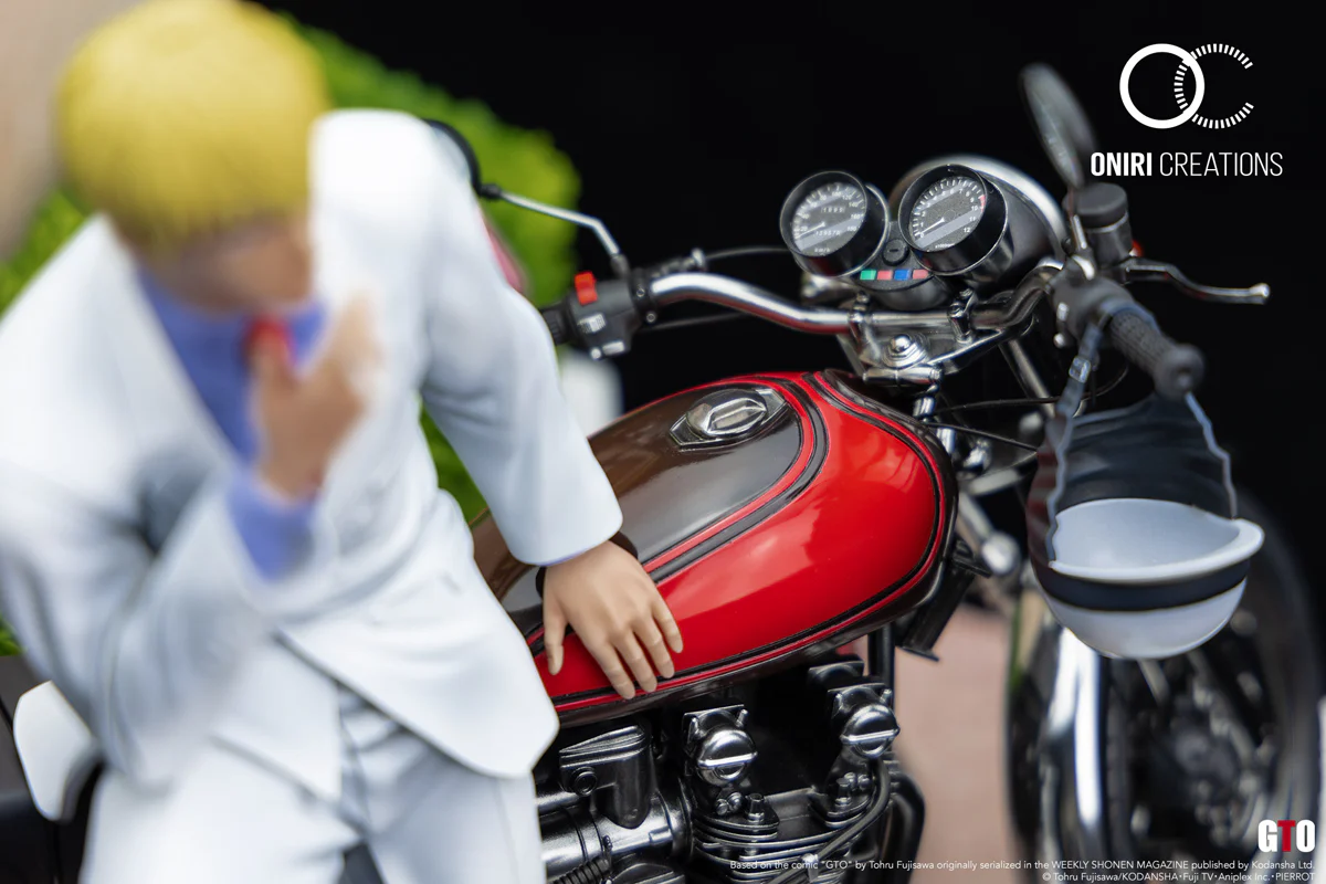 Oniri GTO Onizuka Eikichi 1/6 Scale Statue – Limited Edition Diecast Motorcycle Diorama (In Stock) - Image 18