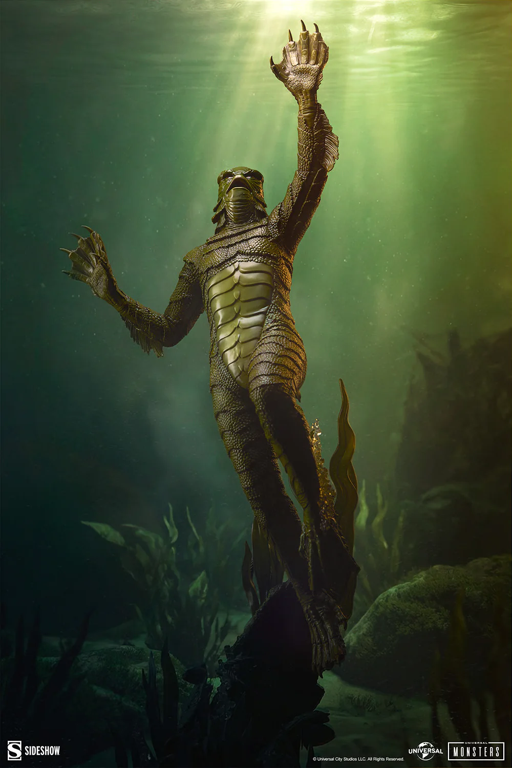 Sideshow Gill-man Premium Format Figure – Universal Monsters 1/4 Scale Statue - Image 3