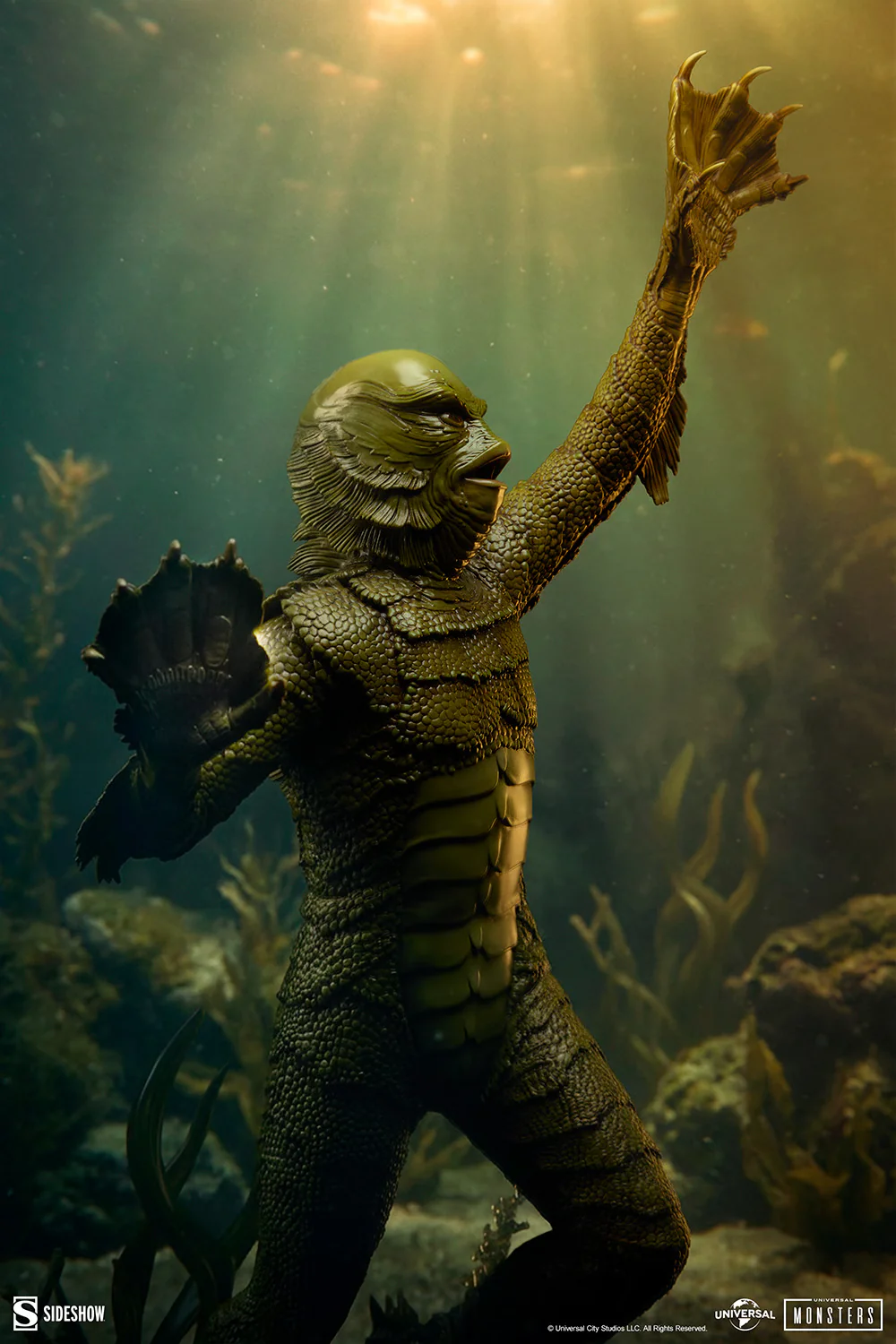 Sideshow Gill-man Premium Format Figure – Universal Monsters 1/4 Scale Statue - Image 8