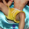 Jujutsu Kaisen Yuji Itadori Swim Ring Ver. Mini Statue Shao Nian Tang Studio - Photo 17 | TopGKStore