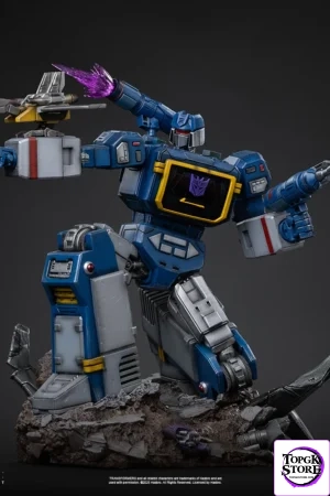 Soundwave Transformers Demi Art Scale 1/20 Statue(Licensed) - Iron Studio