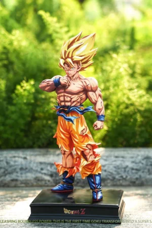 SSJ Goku Dragon Ball 1/6 Scale TOPGK Statue - Saniyah Forge Studio