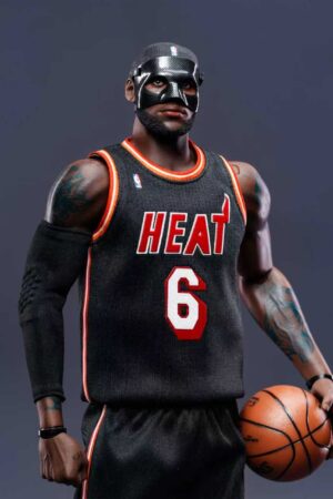 Miami Heat Black Mask LeBron James 1/6 Scale Collector's Edition Articulated Figure NBA - Reset Studio