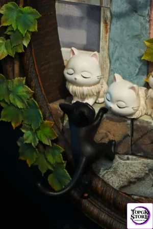 Alternative view of Jiji and Kittens Under Eaves Kiki’s Delivery Service - ShenYin Studio