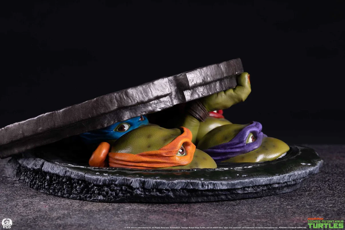 Premium Collectibles Studio - Teenage Mutant Ninja Turtles (1990) Underground (Tabletop Edition) 1/4 Scale Diorama Statue TMNTDIO14 (Licensed) - Image 8