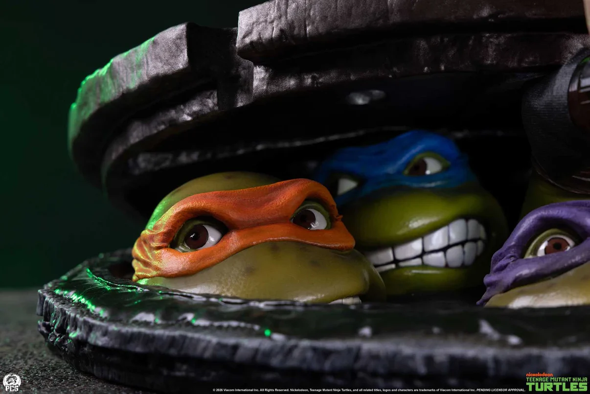 Premium Collectibles Studio - Teenage Mutant Ninja Turtles (1990) Underground (Tabletop Edition) 1/4 Scale Diorama Statue TMNTDIO14 (Licensed) - Image 10