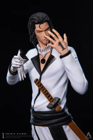 Alternative view of Espada Coyote Starrk 1/6 Scale Statue – BLEACH – A Corner Studio