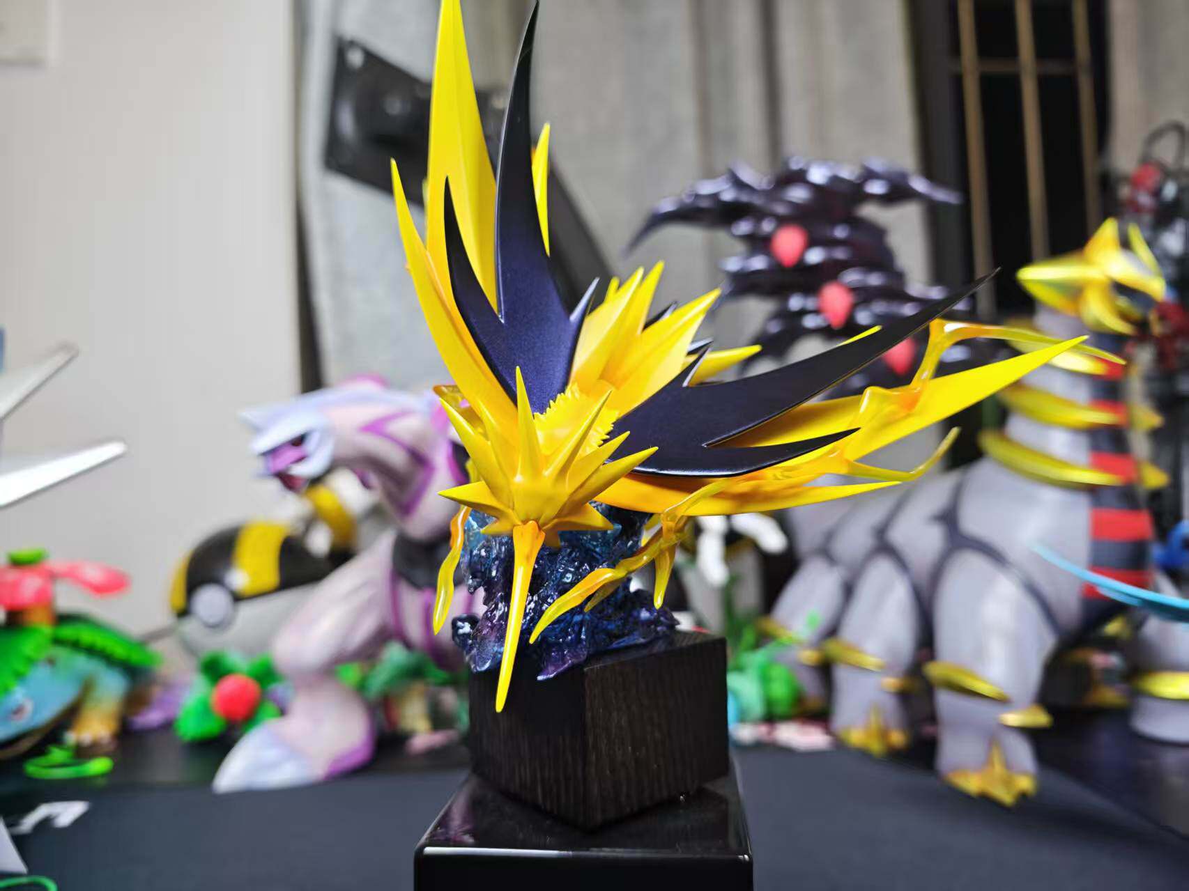 Duan Zao Jiang Studio – Articuno × Zapdos Pokémon Legendary Series | 1/20 Scale Diorama Set - Image 6