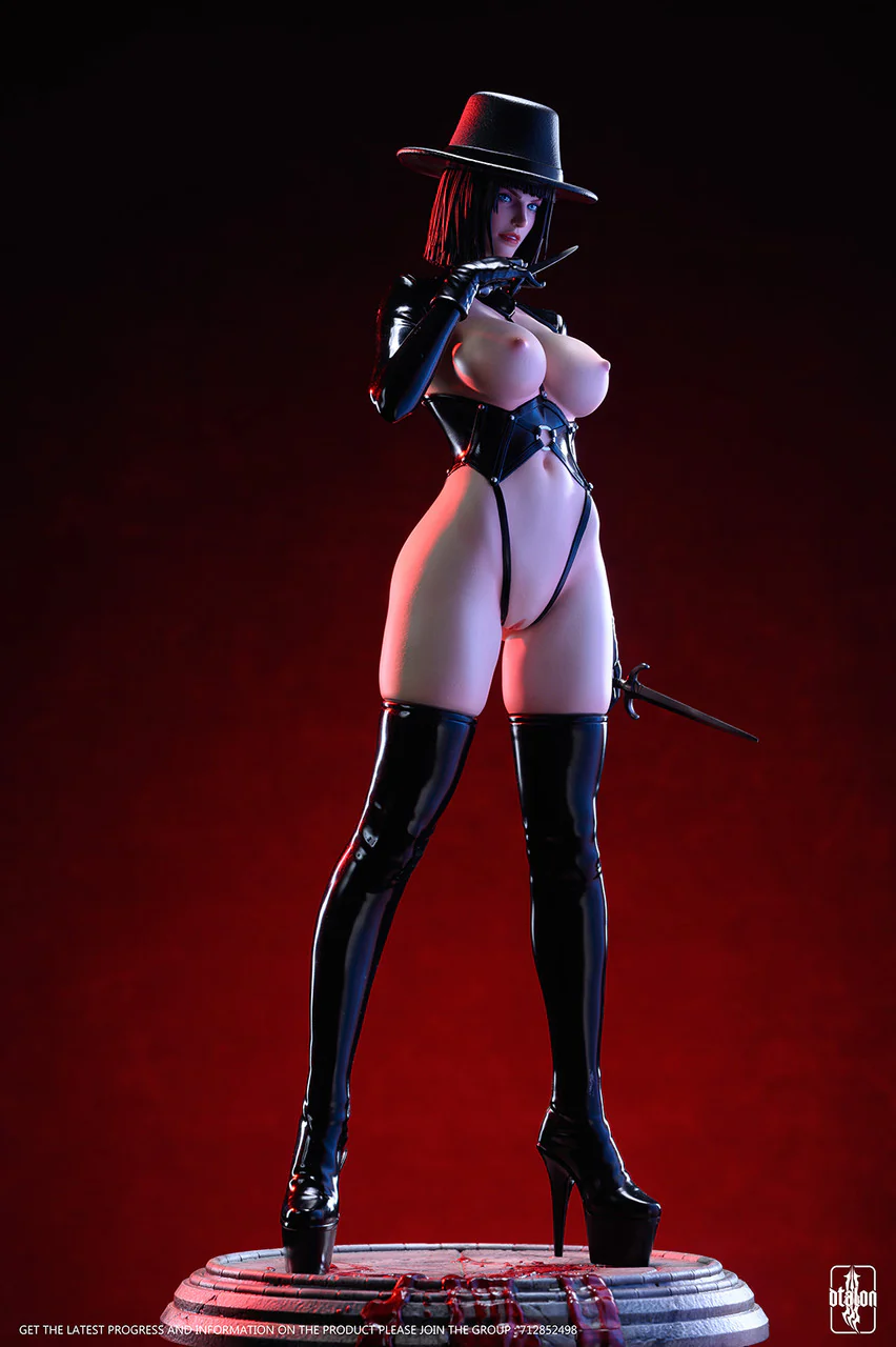 V for Vendetta – Miss Vendetta (Gender-Swapped V) 1/4 Scale Statue – Dtalon Studio Limited Edition Collectible - Image 3
